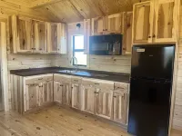 Cozy Cabin on the Canal