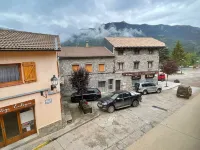 PEDRAFORCA, APARTMENT IN SALDES Hotels in Berguedà