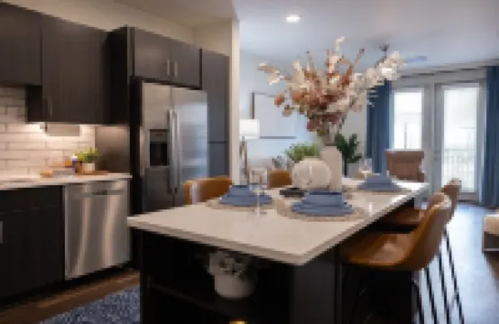 Poolside Bliss, Trails and Culinary Delights!