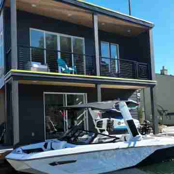 Stunning Floating Home on the Willamette River! Hotel Exterior