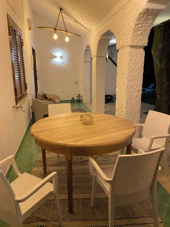 3-bedroom villa in wonderful Selva Piana-baia D'argento with AC, WiFi