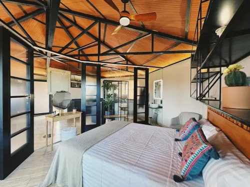 Casa de Invitados Antiguo Taller de Arquitectura