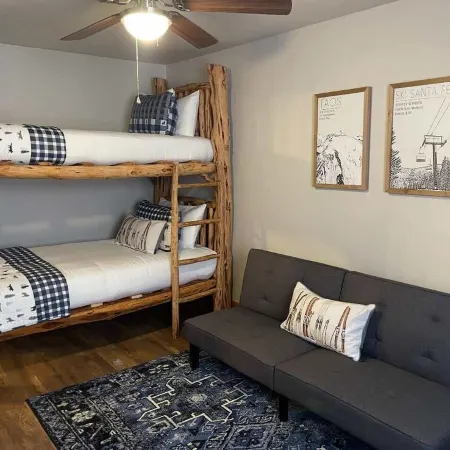 Room 7:  Cozy Nest 15 Minutes from Red River/ Angel Fire
