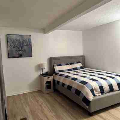 Charming 1-bedroom townhome in serene Fairbanks with WiFi Rooms