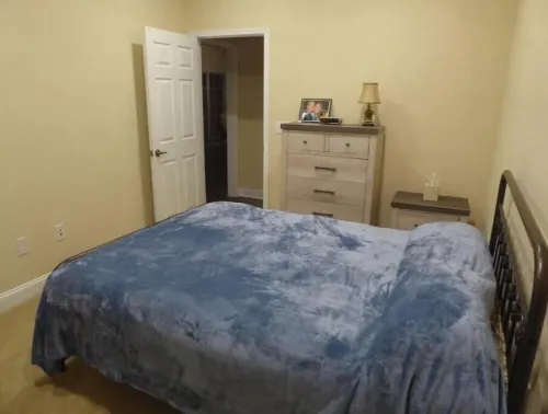 5-bed home in Myrtle Beach has AC, WiFi, pool table, garage, HOA large amenities