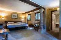 Privatisation D'un mas Typiquement Provençale Avec 20 Chambre, Piscine et Tennis