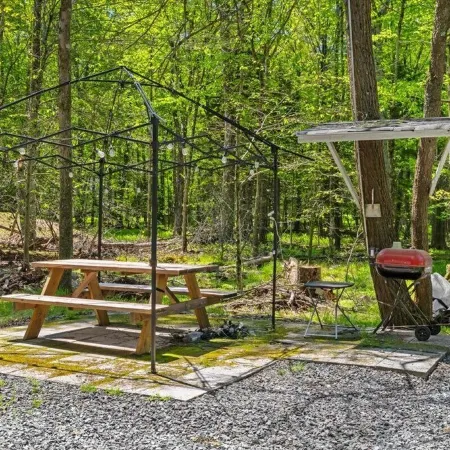 Cozy A-Frame ~ Lake Access • Game Room • EV • FirePit • Pets