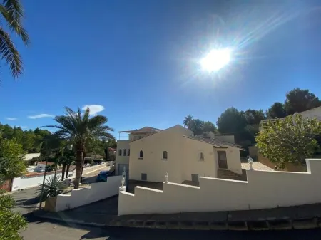 Villa Altea 2 Pools - 24 Persons Отели в г. Кальоса-де-Энсаррья