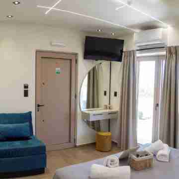 Holy Sea Smart Suites ( ARTEMIS ) Rooms