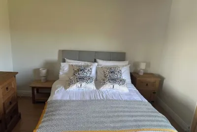 Tranquil Coastal Retreat in Rossnowlagh, Ireland Hotels near Bundoran Campers