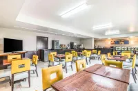 Spark by Hilton Des Plaines Chicago O'Hare Hotels in Des Plaines