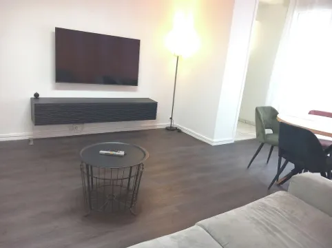 Apparently T2 close to the center