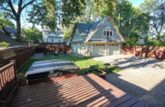 Spacious 5-bedroom Historic House in Saint Paul