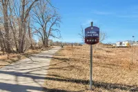 Charming 3-bedroom, 4 Bath Townhome in Arvada, CO