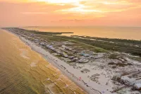 Luxury Beach Front Home - Beautiful Views