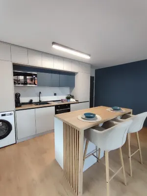 Cozy 1-bedroom apartment in charming Sandanski nearby town park with WiFi, AC