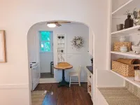 Charming 2-bedroom cottage with WiFi, AC in enjoyable Fort Madison Hotels in Fort Madison