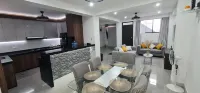 Lujoso Departamento. EN Estreno Centrico Cochera Porton Electrico Hotels in 