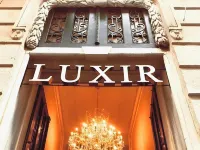 Luxir Hotel فنادق في إسطنبول