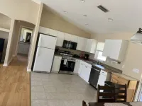 Relaxing, Cozy and Affordable House in North Port - 2-Star