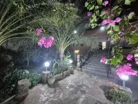 Guest house Dar Traki Tozeur tourist area with swimming pool and breakfast included. Hotels in Tozeur