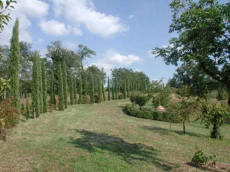 STONE VILLA WITH BEAUTIFUL VIEW OF THE LAKE