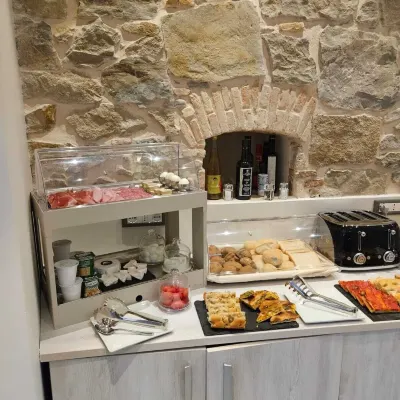 Prima Fila Premium Guest House Hotels in de buurt van Sanremo railway station