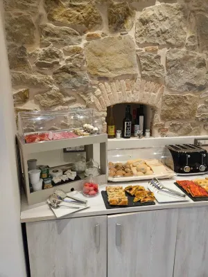 Prima Fila Premium Guest House - 4-Star