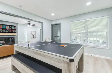 Stylish main-level home in historic downtown Brenham—walking distance to shops!