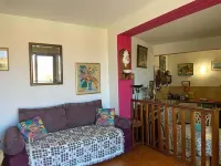 Charming 2-room apartment downtown - sea view - harbor view Hotels in L'Ile-Rousse