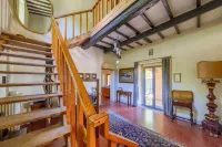 Villa with private swimming pool on the Florentine hills 25 Km from Florence Hotels in Pelago