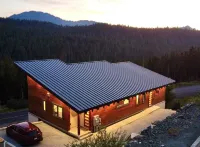 Luxury Alpine Retreat - Hot Tub & Sauna - Sleeps 16 - Cliffhanger Chalet