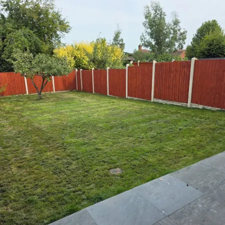 5 Beds 7 Guests Private Garden Free Parking