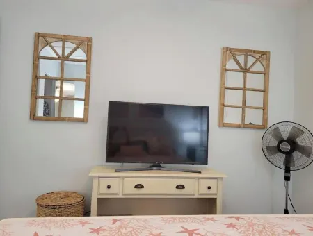 Waterfront Relaxing Condo-heated pool & spa- near Fort Desoto