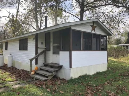 Horns Cabins - The Stargazer Cabin by the pasture