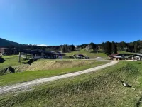 Apartment in Morillon with Mountain Views 모리론 호텔