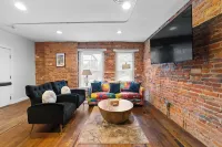Short North Lounge Stay for 2 - Homestay
