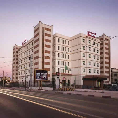 Ibis Tlemcen Отели в г. Тлемсен