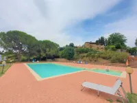 Farmhouse in Tuscany with Pool & Wine Tasting