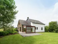 Magnificent Villa in Brisy with Sauna Roofed - Villas