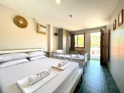 Chill Out Hostel Hotels in Balinghai Beach