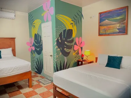 Hostal Eden Отели в г. Урбайте