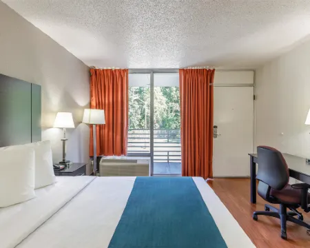 Motel 6 Dumfries, VA Hoteles en Montclair