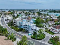Sunset Point Beach House - 4-Star