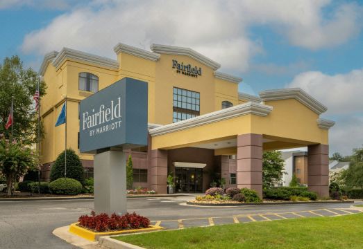 페어필드 인 앤드 스위트