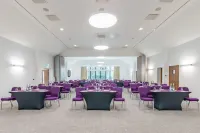 Aubrey Park Hotel