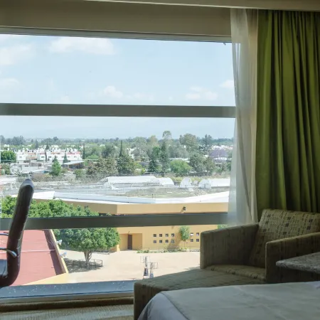 Holiday Inn Express & Suites CELAYA by IHG