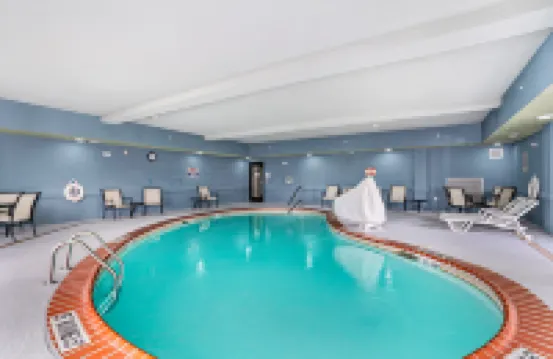 Holiday Inn Express & Suites VAN BUREN-FT SMITH AREA by IHG