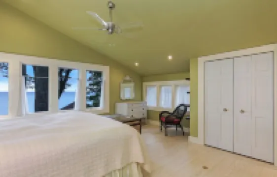 LUXURY Lakefront Property on Private Beach with Stunning Lake Views and Sunsets