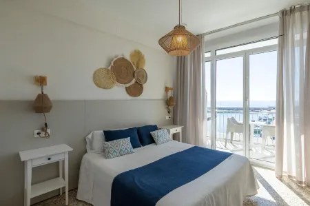 Hotel Ampolla Sol Отели в г. Ла-Амполья